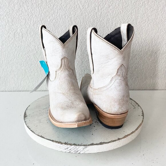 Lane EMMA JANE Womens Cowboy Bootie 8 White Western Cowgirl Short Ankle Boots - Picture 1 of 11